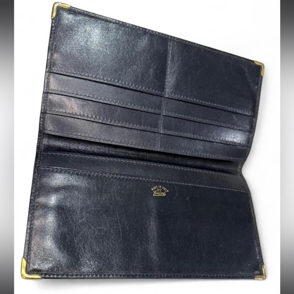 ❌ SOLD ❌ Gucci Beige and Navy Monogram Long Wallet - Picture 5 of 6